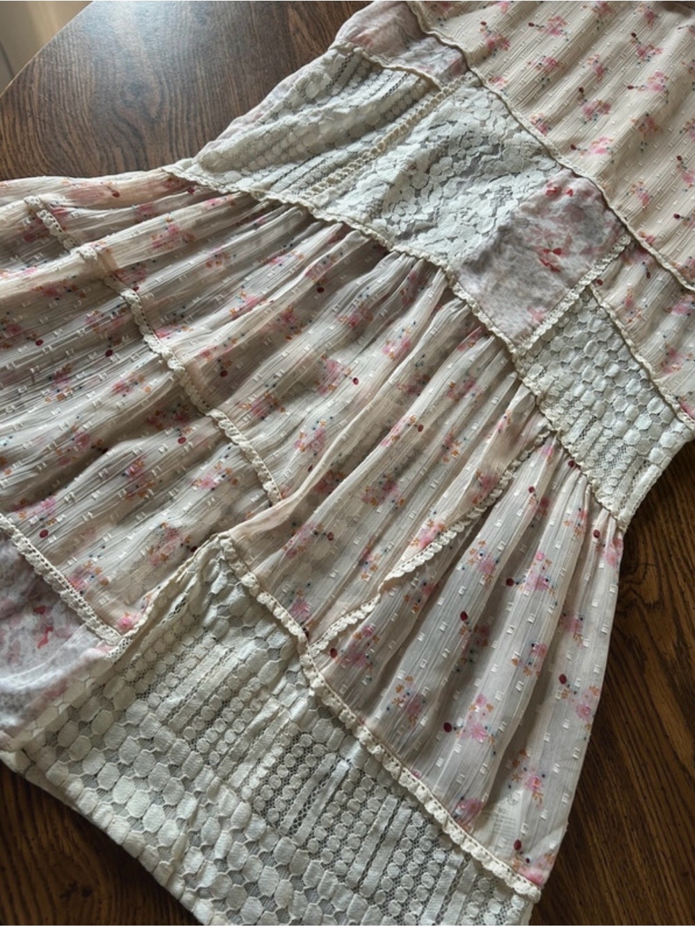 Free People Daniella Maxi Skirt Sheer Floral Soft Pink NWT sz M - Picture 4 of 8